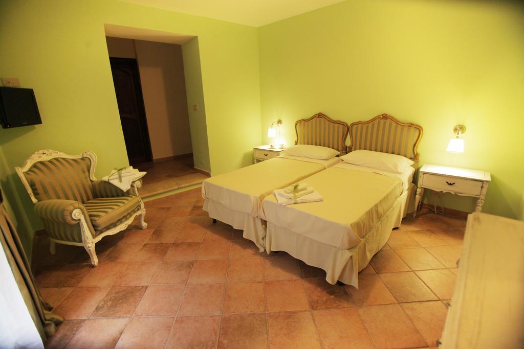 Antica Palermo R&B Bed & Breakfast Ruang foto